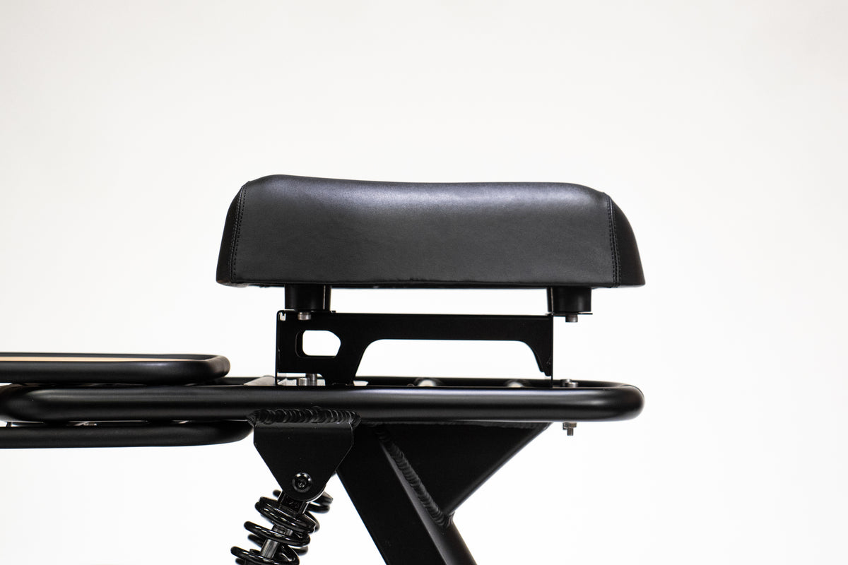 Challenger Seat Riser w/ Hardware v2