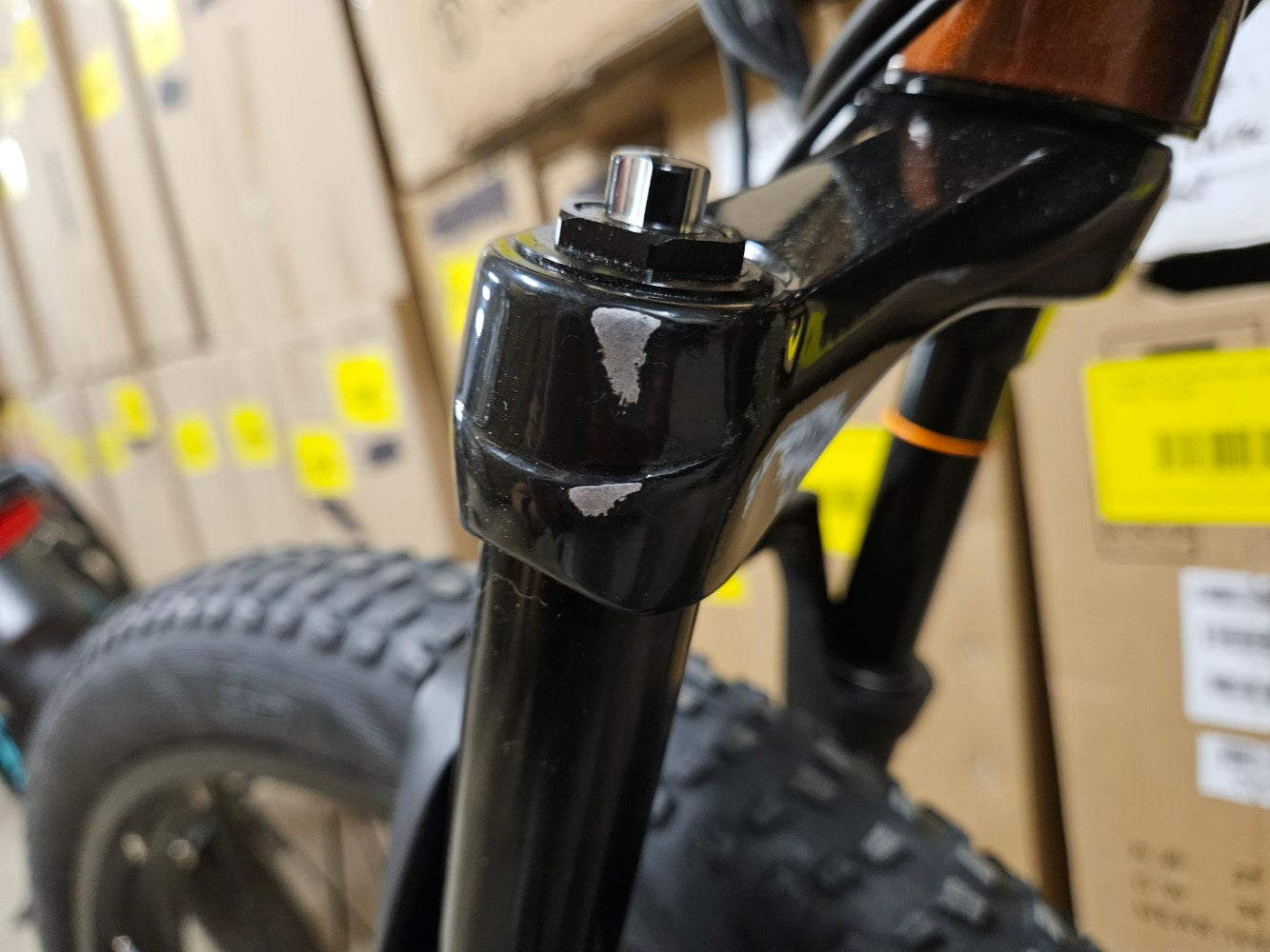 Bronze Juggernaut Ultra FS Pro 1 Large 27.5x3